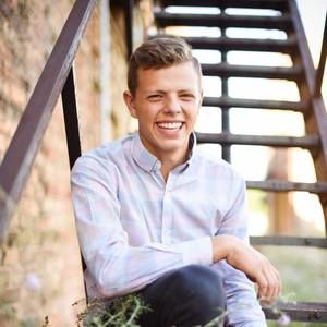 Meet your Posher, Nick